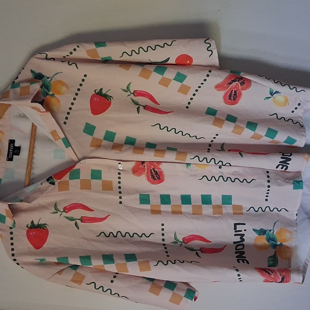 Boohoo Multi Color Print - Picture 2 of 5
